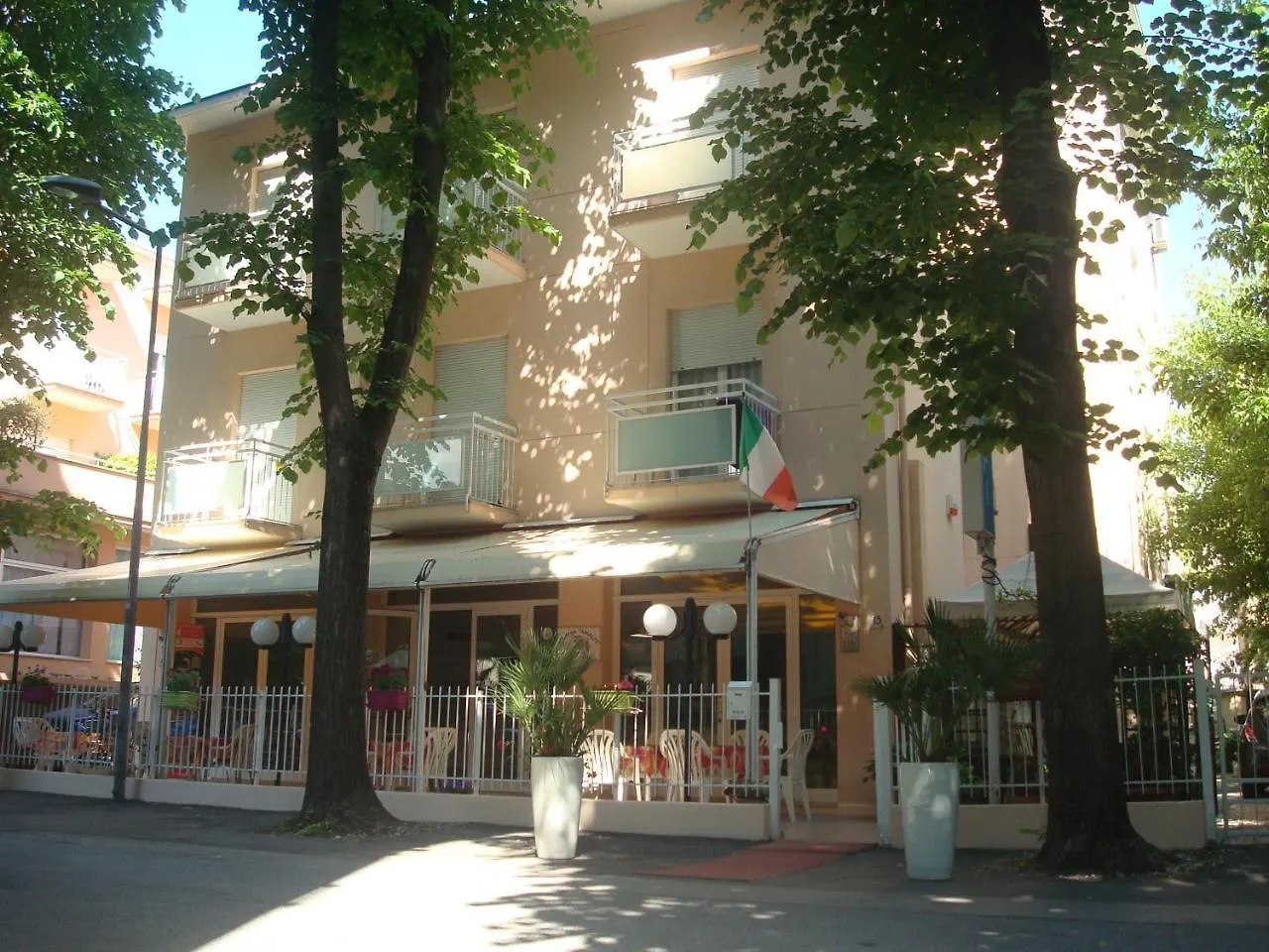 Hotel Amalfi Rimini 2*,